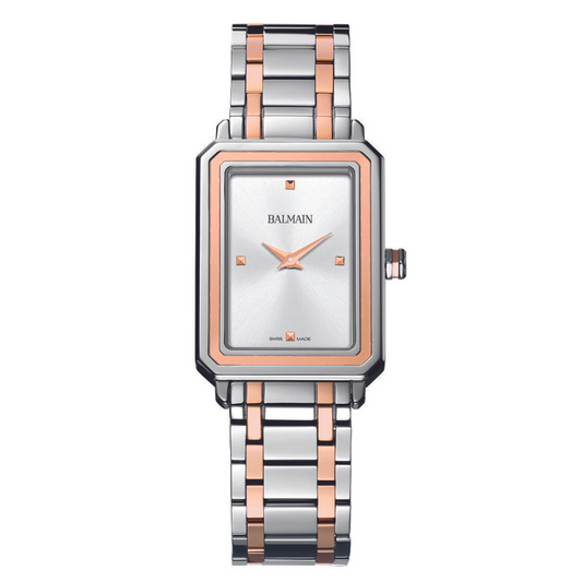 La montre Eirini B43883326 de Balmain incarne l'élégance et le raffinement. Avec son boîtier rectangulaire en acier inoxydable de 25 mm de diamètre et 6,85 mm d'épaisseur, cette montre allie sobriété et style. La couronne remontoir est positionnée à 3 heures pour permettre le réglage de l'heure. Un verre en saphir solide surplombe le cadran pour le protéger des rayures. Cette montre offre également une étanchéité de 3 ATM, ce qui la rend résistante aux éclaboussures et aux projections d'eau.